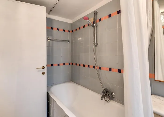 Апартаменты Zeus House *
