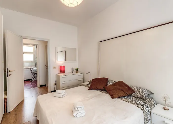 Zeus House Рим