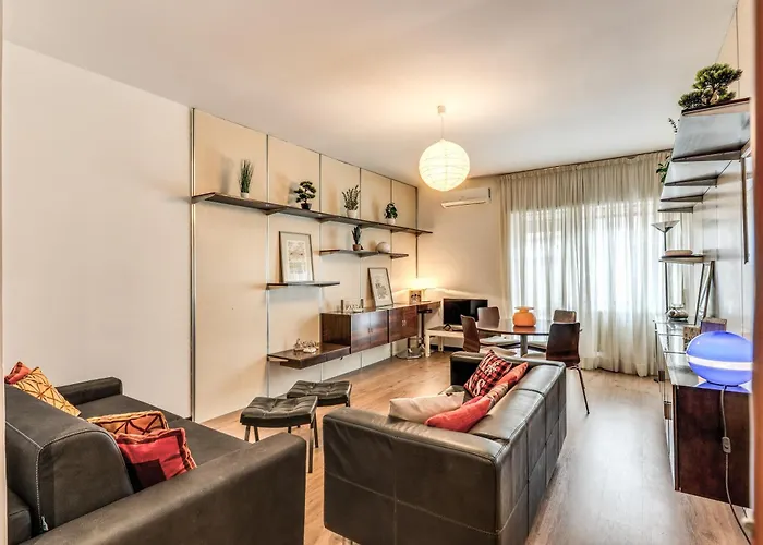 Zeus House Апартаменты